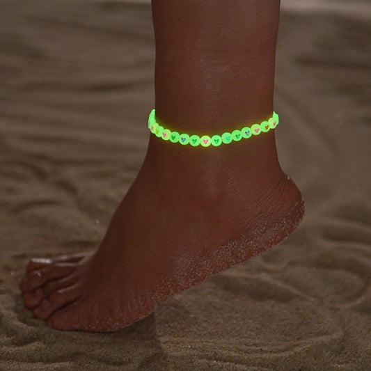 Vacation Beach Style Glow in the Dark Heart-Shaped Resin Anklet for Women - Versatile Daily & Gift Wear Accessory, No Mosaic, All Seasons Compatible