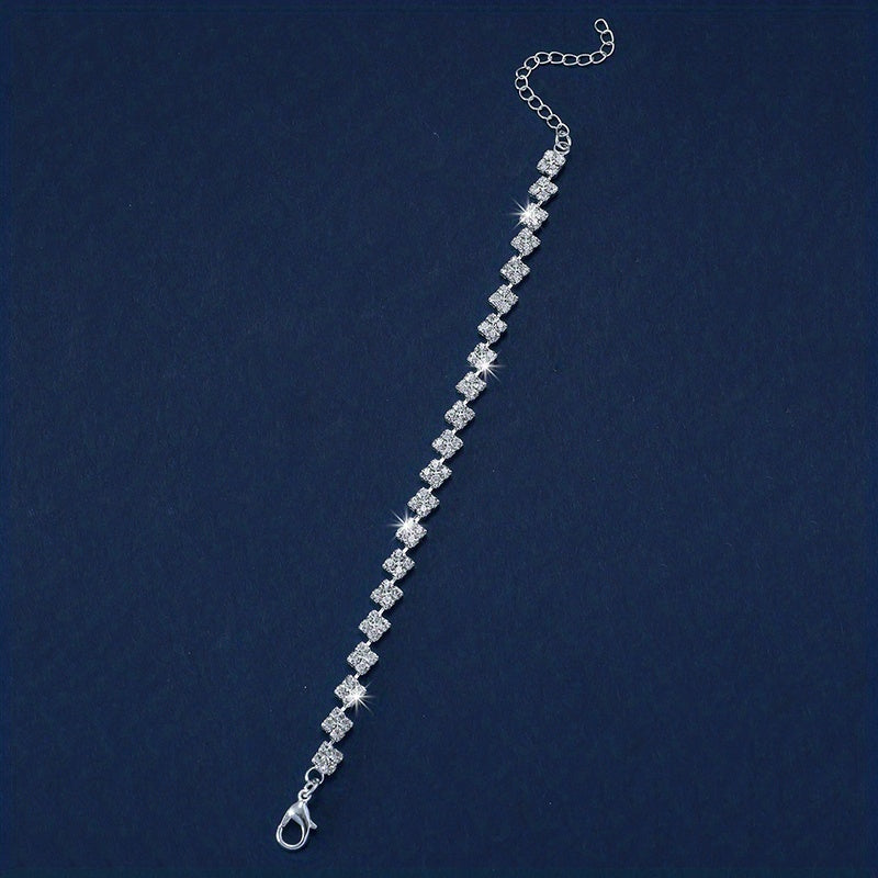 Luxurious Sparkling Rhinestone Claw Chain Bracelet for Women - Elegant Square Design, Perfect for Casual Attire, Fashion Trend, Rhinestone, Welding
