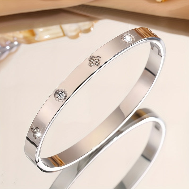 1pc Stainless Steel Bracelet - Four Leaf Clover Charm Jewelry, Non-Tarnish/Damage-Resistant Men's Everyday & Formal Wear, Year-Round Minimalist Jewelry Gift for Birthdays, Anniversaries, Housewarming - Durable Stainless Steel