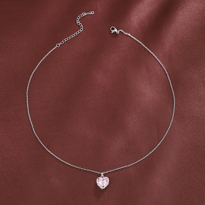 Sweet And Cool Heart Design Necklace with Heart-Shaped Synthetic Zirconia, Perfect for a Lovely Girl.