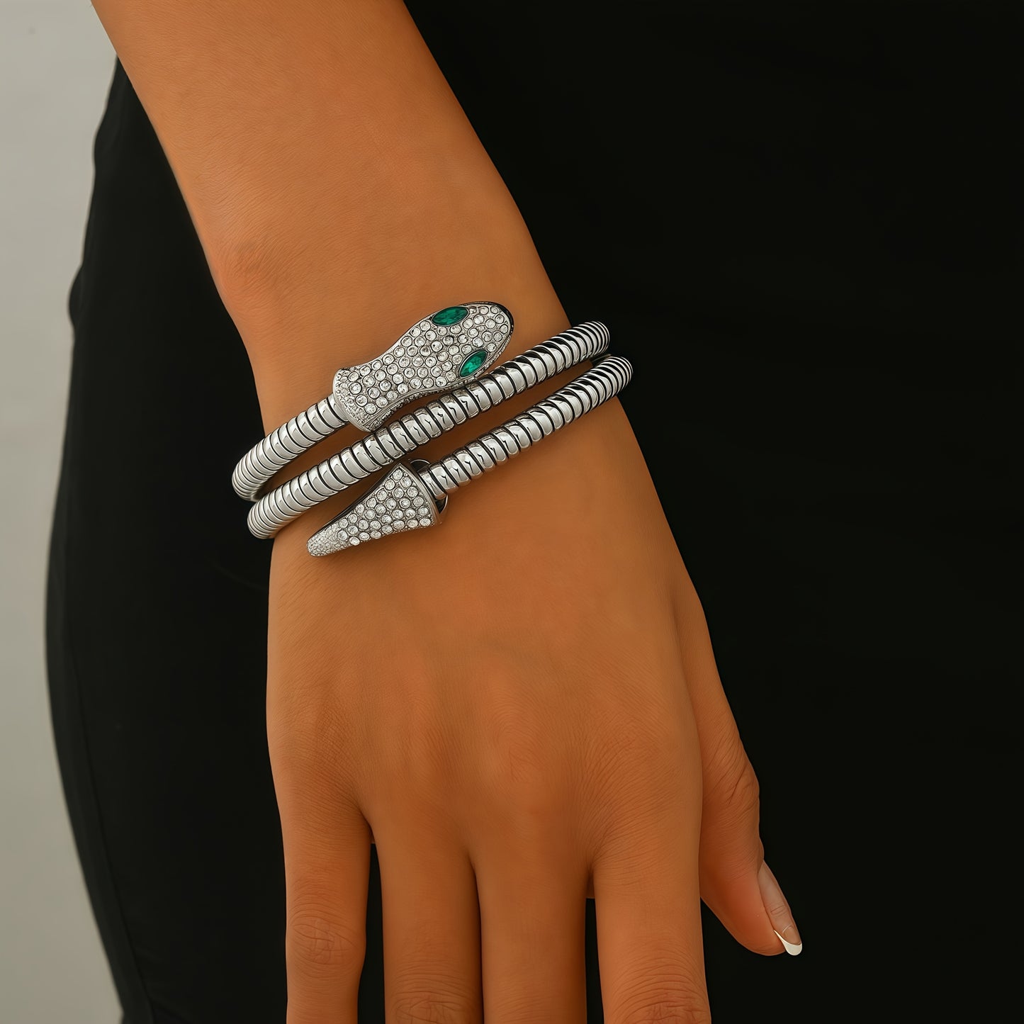 Unisex Snake-Inspired Alloy Bracelet with Sparkling Rhinestones Accents - Zinc Alloy, Perfect for Parties, Music Festivals, and Casual Attire