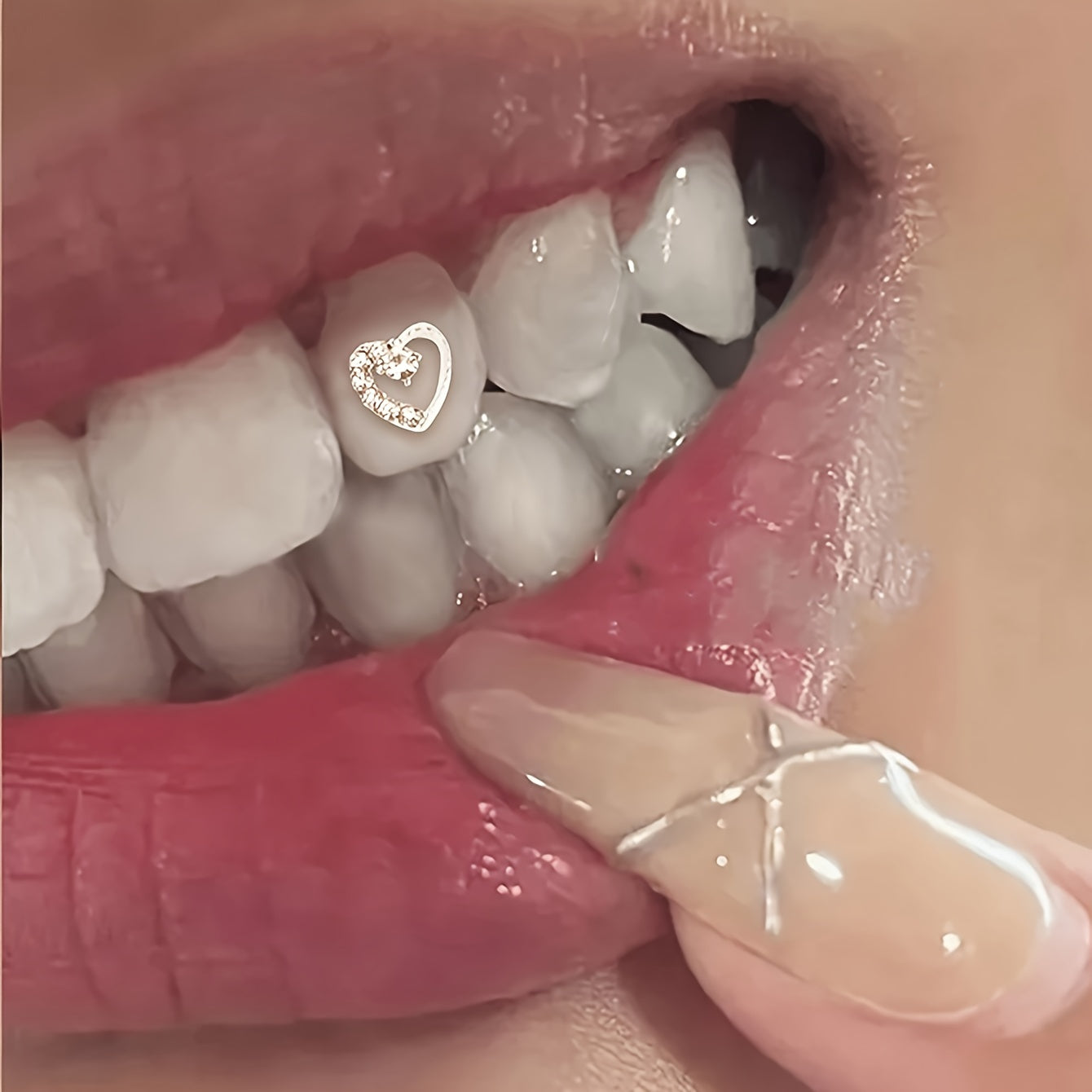 Vintage Heart Rhinestone Tooth Gem Accent, Resin Dental Jewelry, Versatile for Daily & Festival Wear, Mardi Gras Accessory, with Fits All Seasons