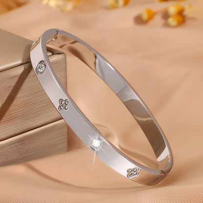 1pc Stainless Steel Bracelet - Four Leaf Clover Charm Jewelry, Non-Tarnish/Damage-Resistant Men's Everyday & Formal Wear, Year-Round Minimalist Jewelry Gift for Birthdays, Anniversaries, Housewarming - Durable Stainless Steel